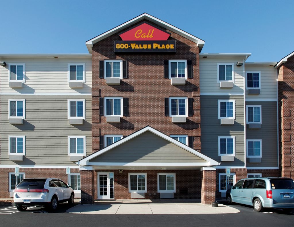 Woodspring Suites Holland - Grand Rapids Exterior photo