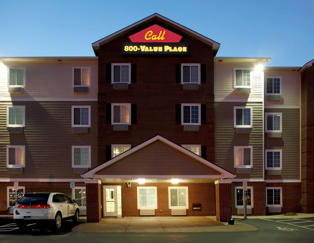 Woodspring Suites Holland - Grand Rapids Exterior photo