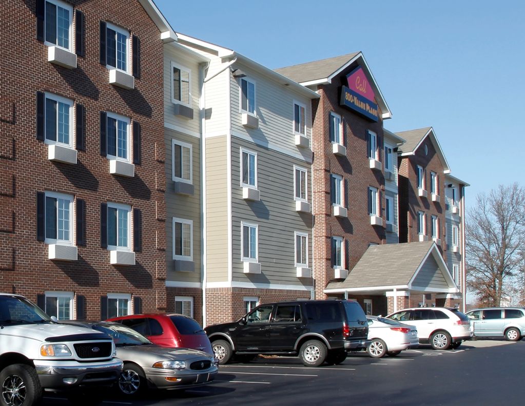 Woodspring Suites Holland - Grand Rapids Exterior photo