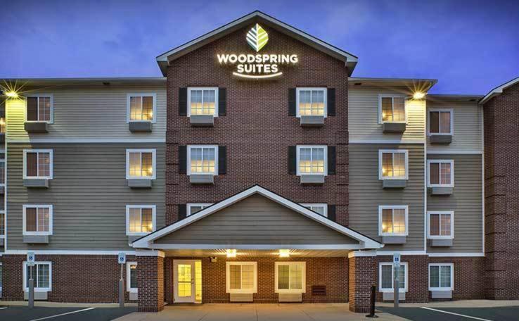 Woodspring Suites Holland - Grand Rapids Exterior photo